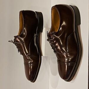 Johnston & Murphy Men’s Cap-Toe Oxfords in Dark Brown